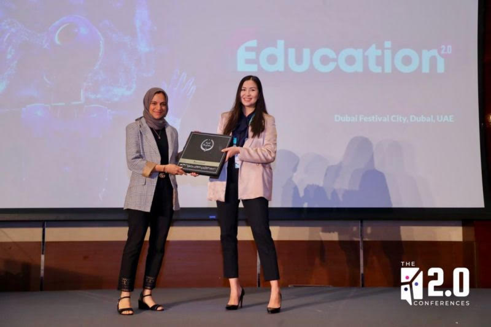 Baobabooks Co-founder Soukeina Mamodhoussen Recognized with Outstanding Leadership in Education Award at the Education 2.0 Conference